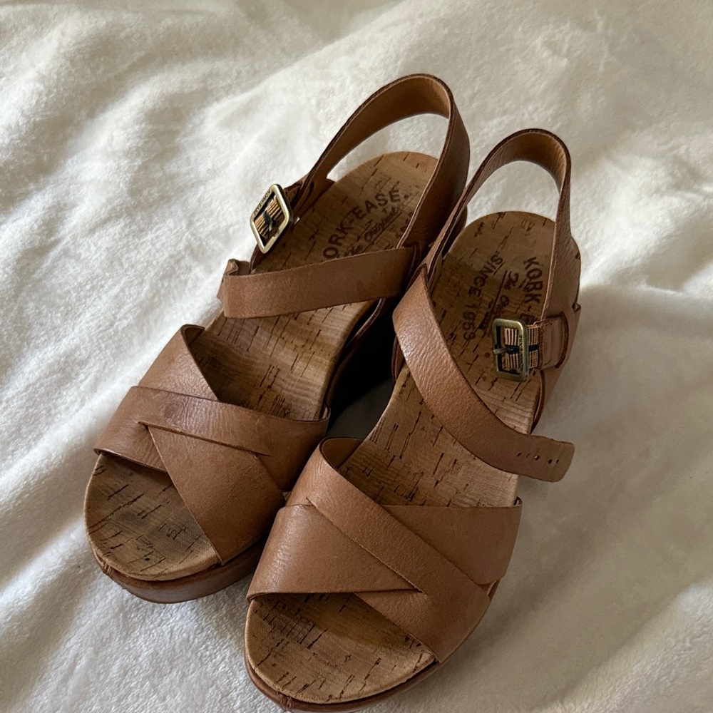 Kork-Ease Women's Brown Strappy Sandals